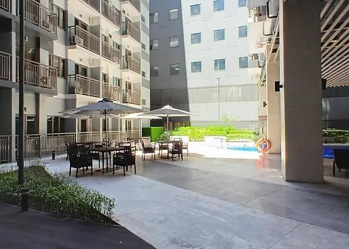 Simple At S Pasay